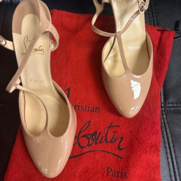 Christian Louboutin Patin Nude - Picture 2 of 3